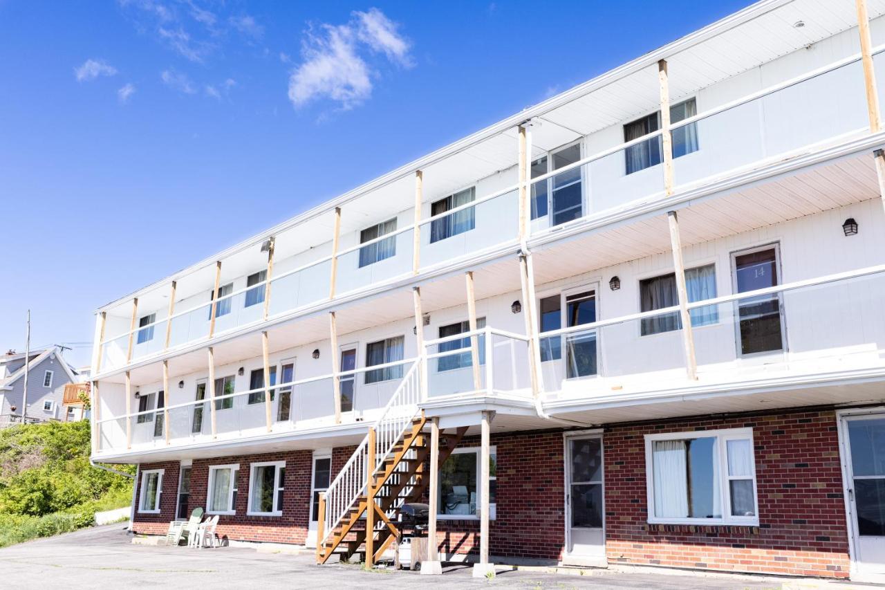 Hillside Motel Сент-Джон Экстерьер фото